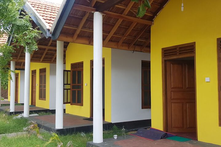 Room 14 of 32