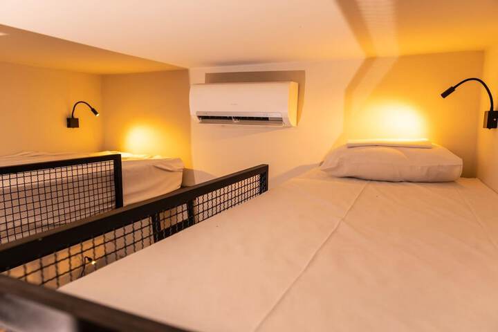 Room 21 of 88