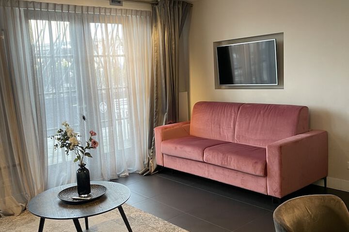 Room 5 of 47