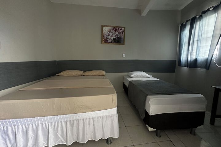 Room 18 of 34