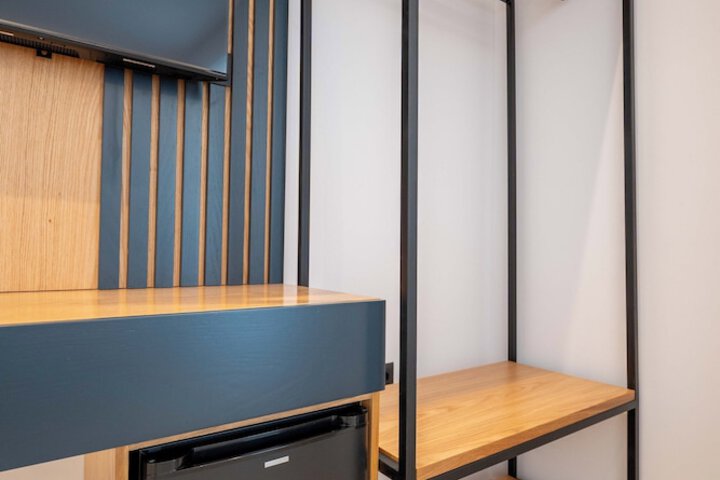 Room 40 of 69