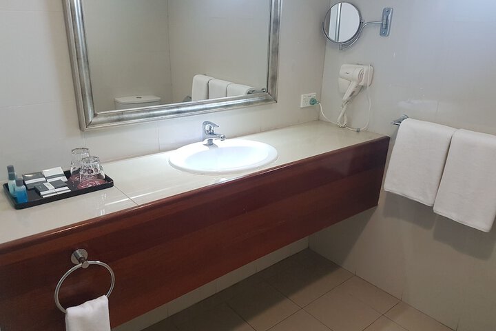 Clean Restrooms