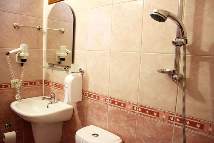 Clean Restrooms