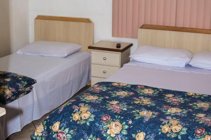 Room 10 of 12