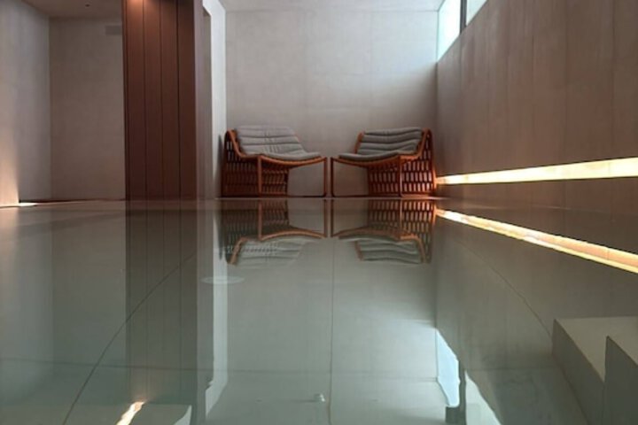 Spa 18 of 23