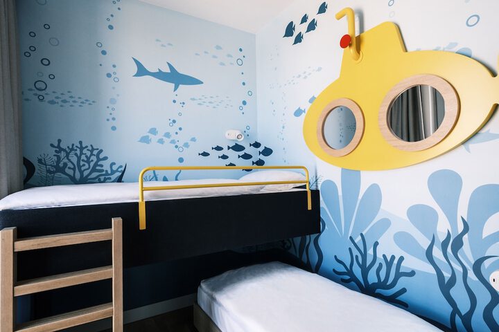 Children's theme room