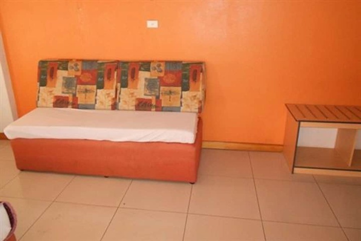 Room 16 of 37