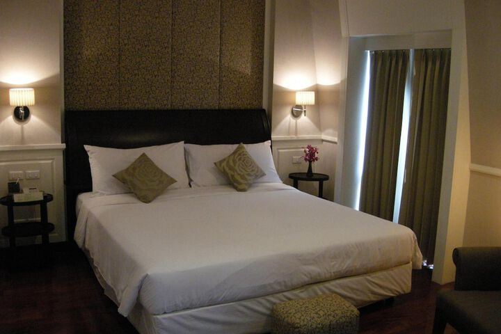 Room 16 of 47