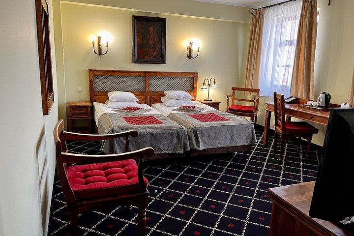 Room 21 of 127