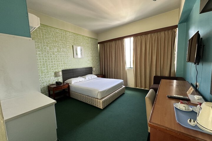Room 47 of 75