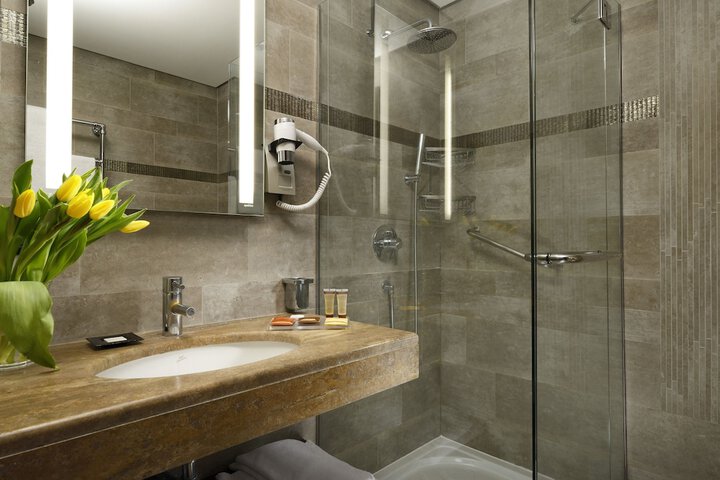 Clean Restrooms