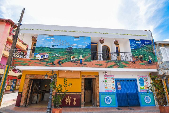 Hotel El Paisaje in Guatapé