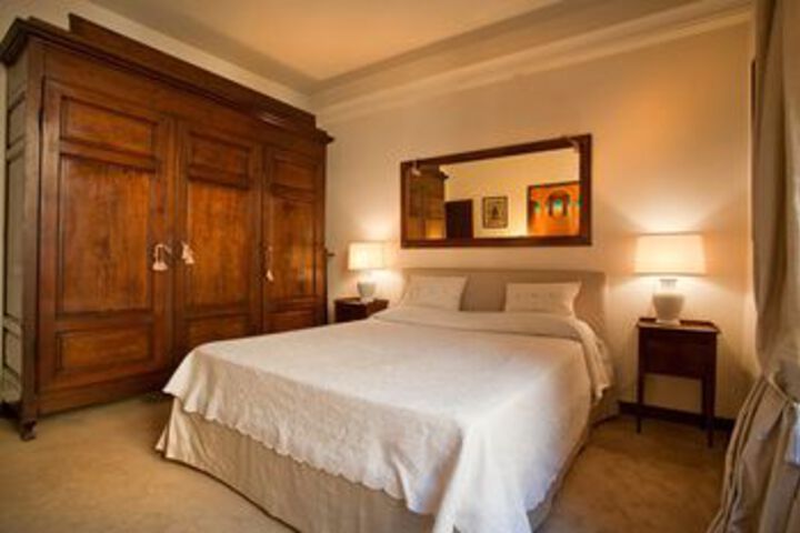 Room 7 of 31