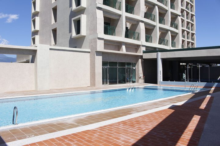 Pool 16 of 49