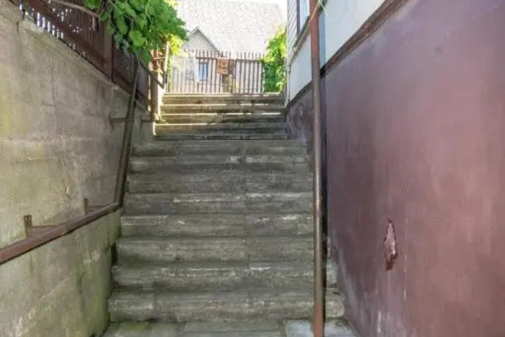 General 3 of 7