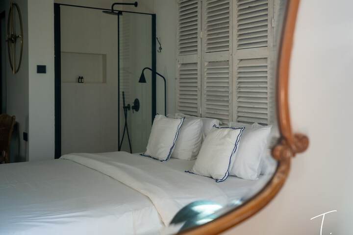 Room 101 of 190