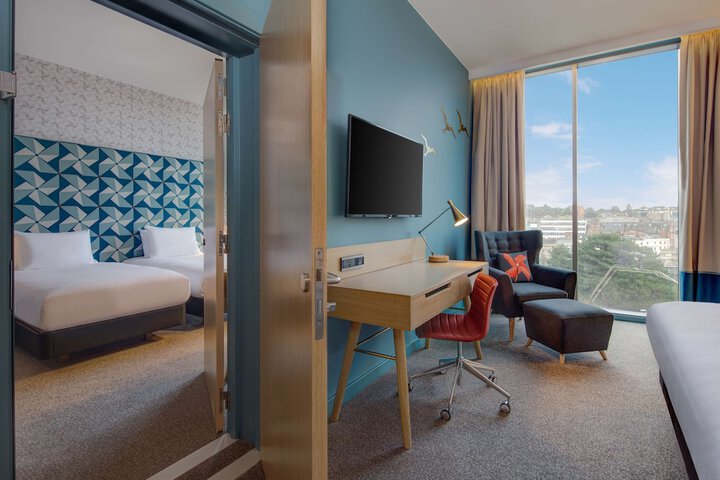 Room 14 of 135