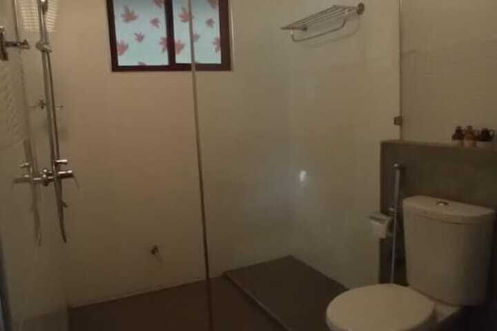 Room 16 of 22