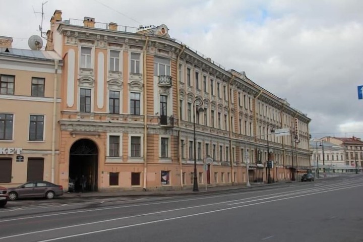 Hotel 7 of 45