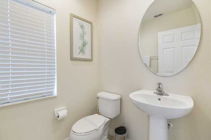 Room 2 of 18