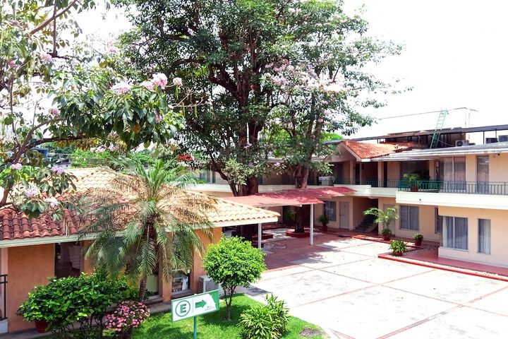Hotel Exterior 56 of 59