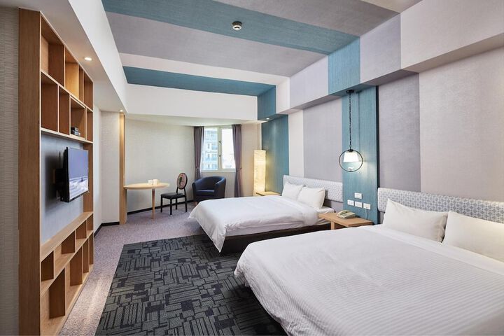 Room 22 of 49