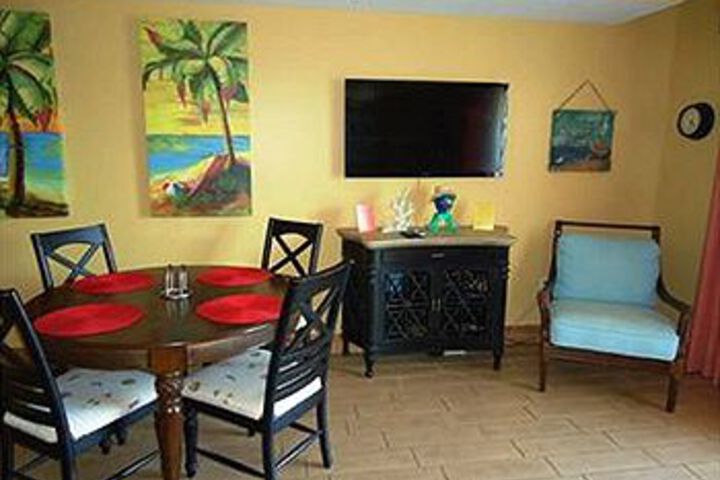 Room 16 of 27