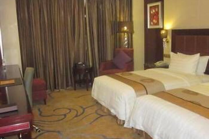 Room 46 of 101
