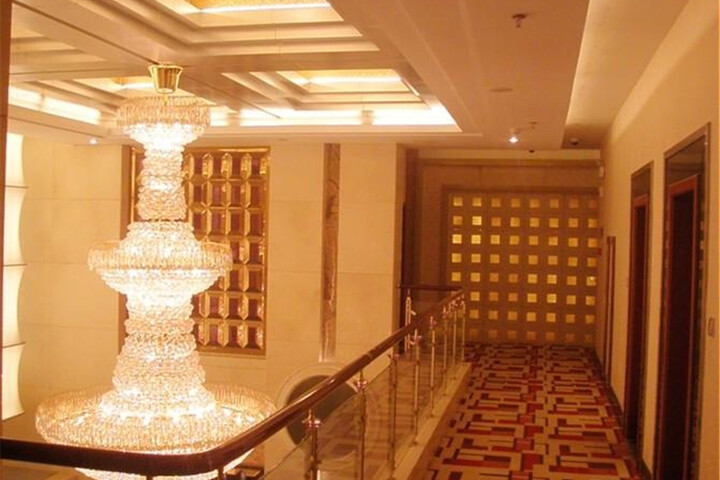 Jun Xuan Business Hotel