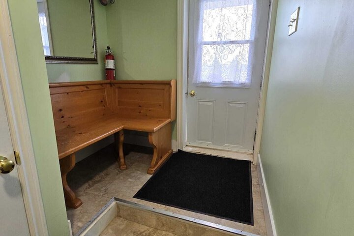 Room 14 of 40