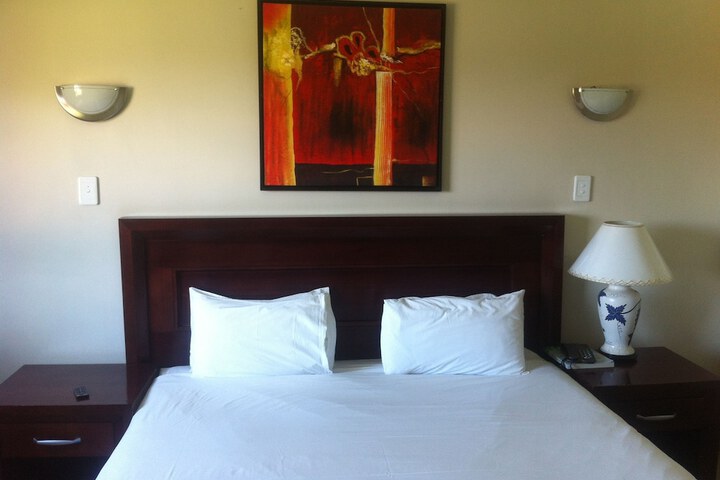 Room 3 of 30