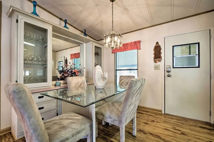 Waterfront Homosassa Home w / Private Dock & Deck!