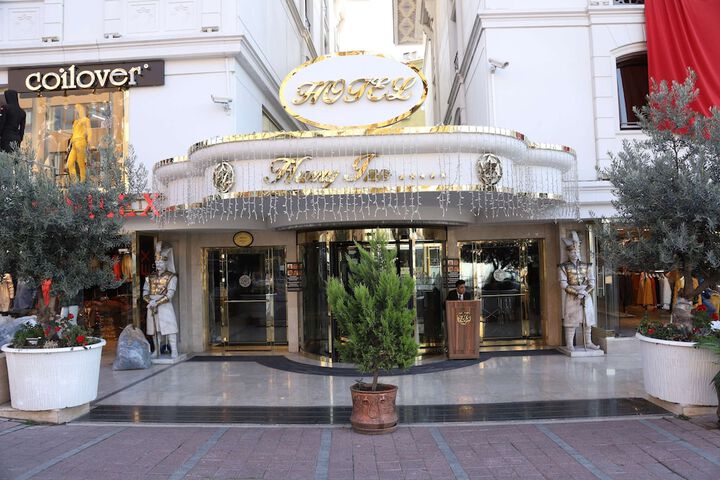 Hotel 63 of 73
