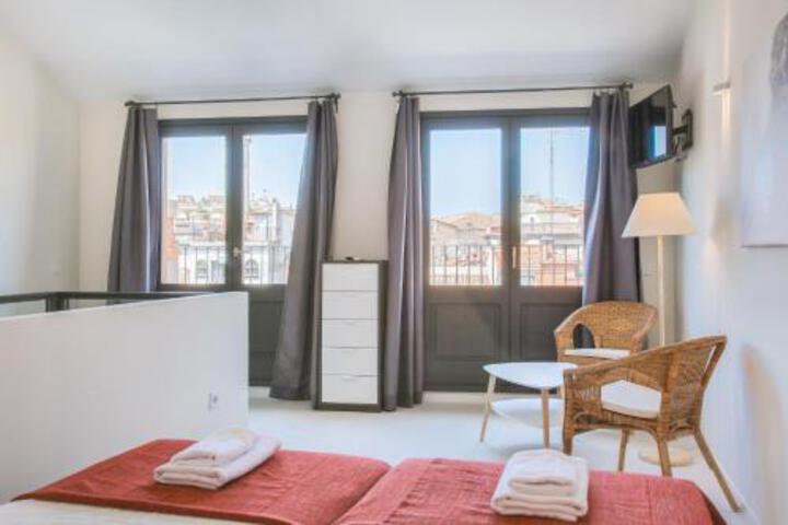 Exterior of Flateli Rambla 11 Apt 7