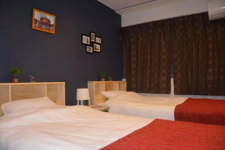 AN HOTEL