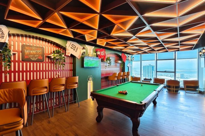 Lounge 61 of 62