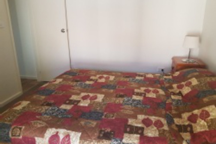 Room 571 of 792