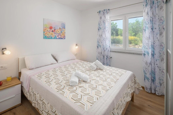 Stunning Home in Rovinj With Wifi Outdoor Swimming Pool and 3 Bedrooms