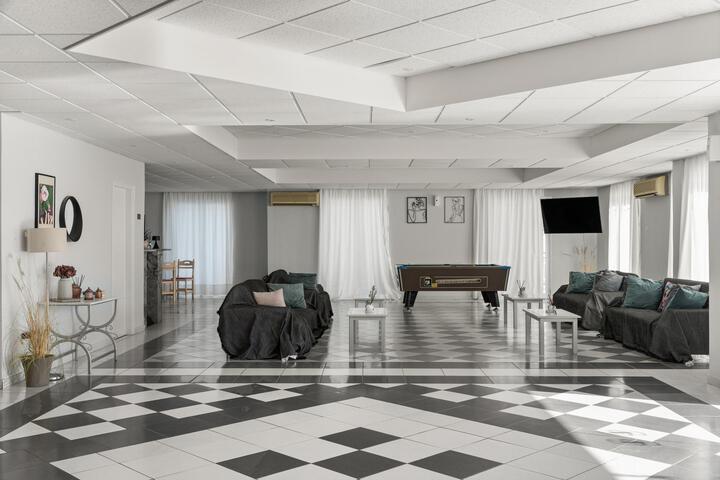 Hotel Interior 22 of 36