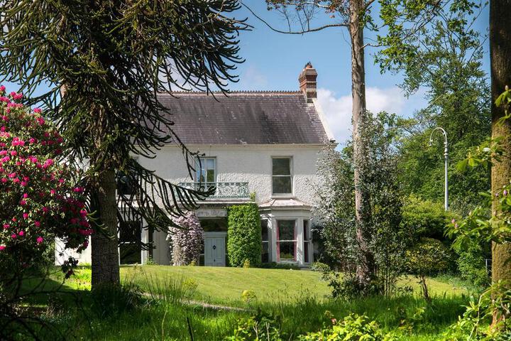 Exterior of Ballyteige Lodge