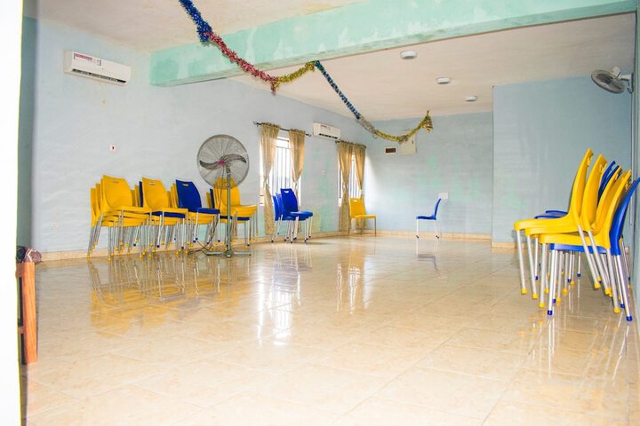 Ballroom/Hall 5 of 25