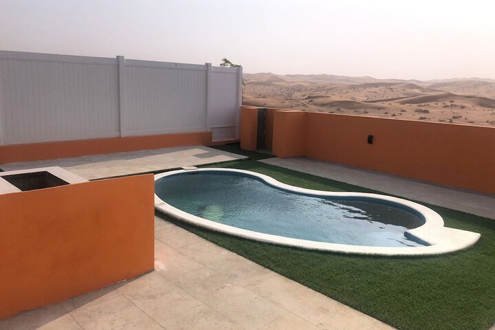 Pool 61 of 85