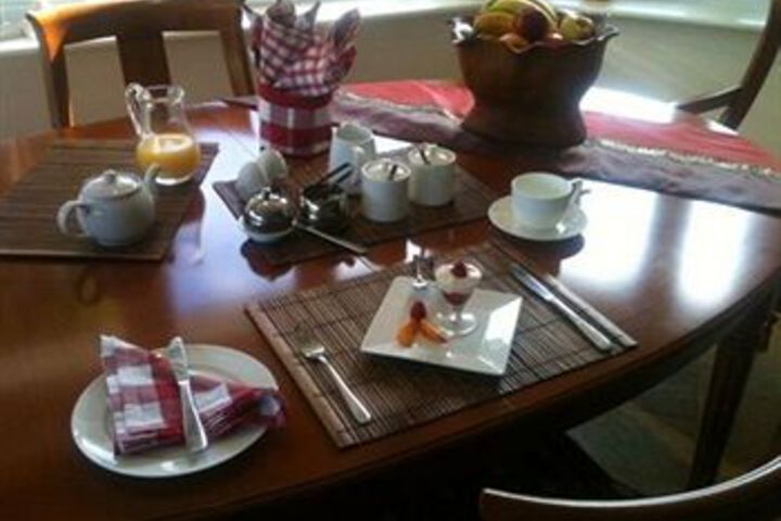 Breakfast/Coffee Service 2 of 9