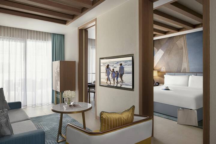 Room 40 of 115