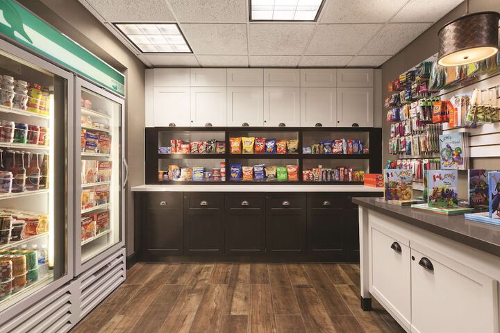 Snack bar