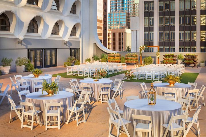 Banquet hall