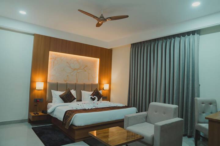 Room 8 of 23