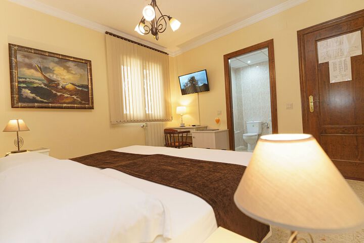 Room 49 of 76