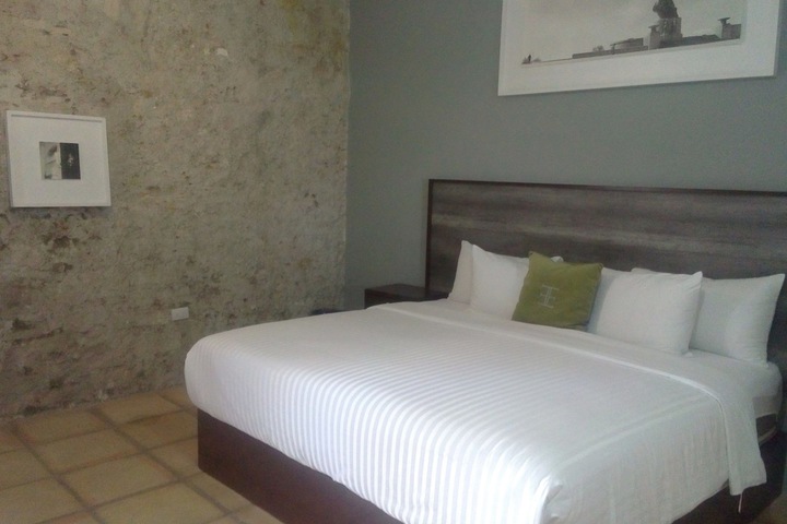 Room 14 of 44