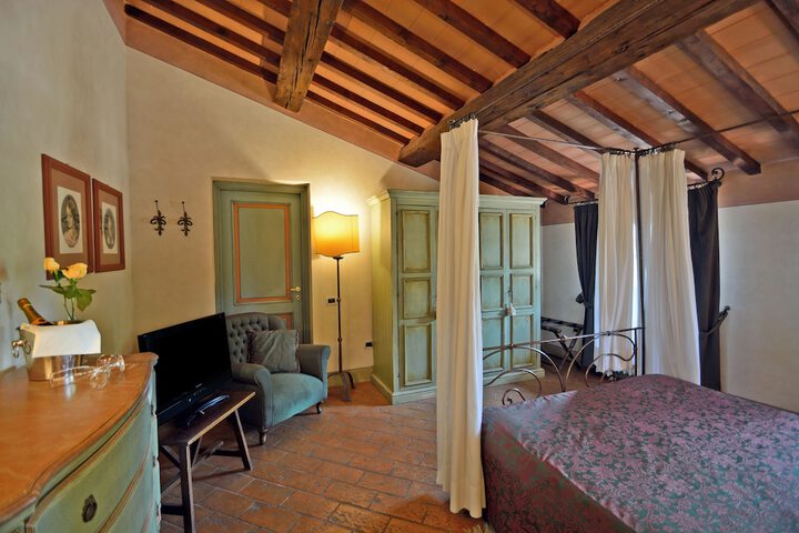 Room 20 of 84